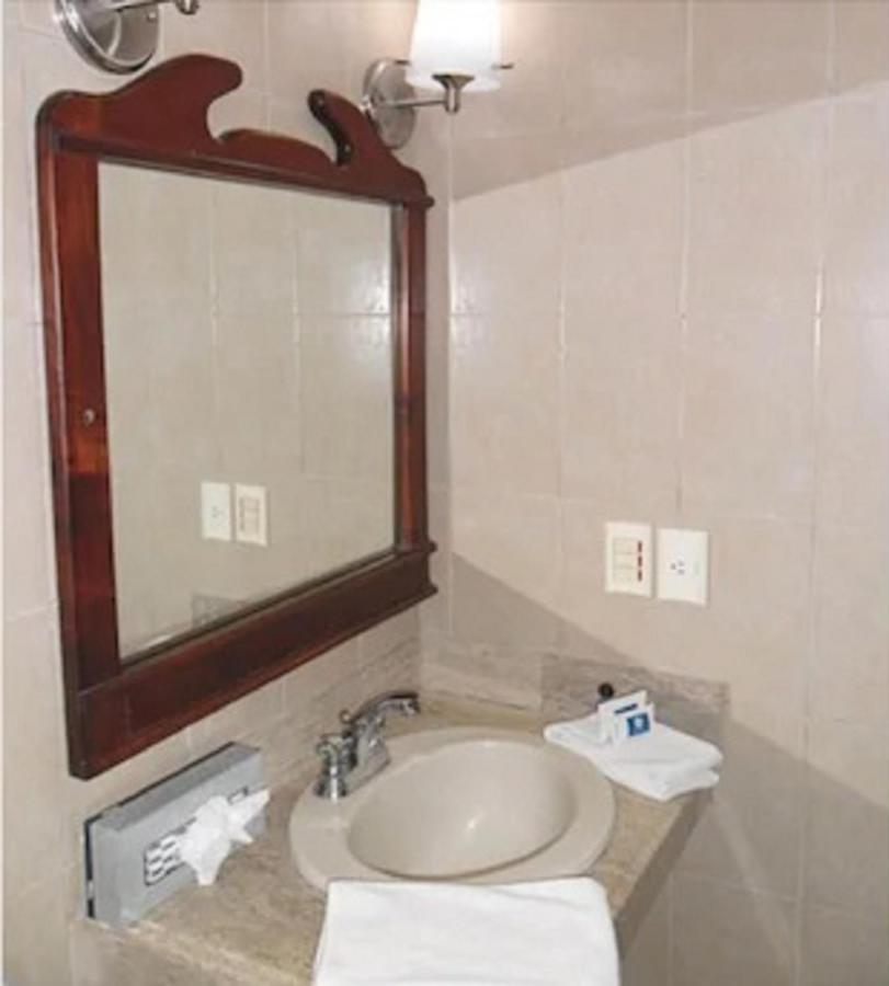 King Room,1023652183:JPEG