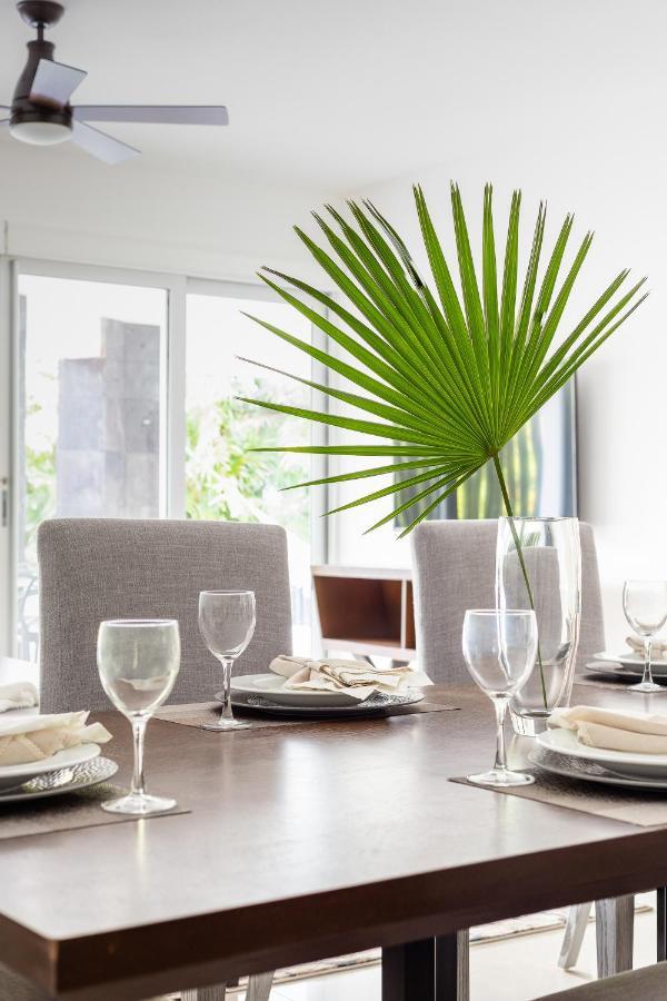 Apartment with Pool View,1033706759:JPEG