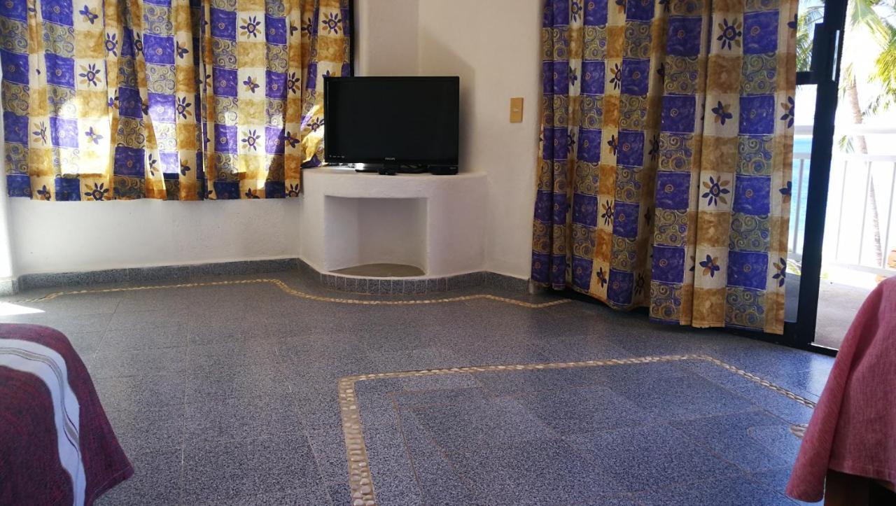 Queen Room with Two Queen Beds,1043353765:JPEG