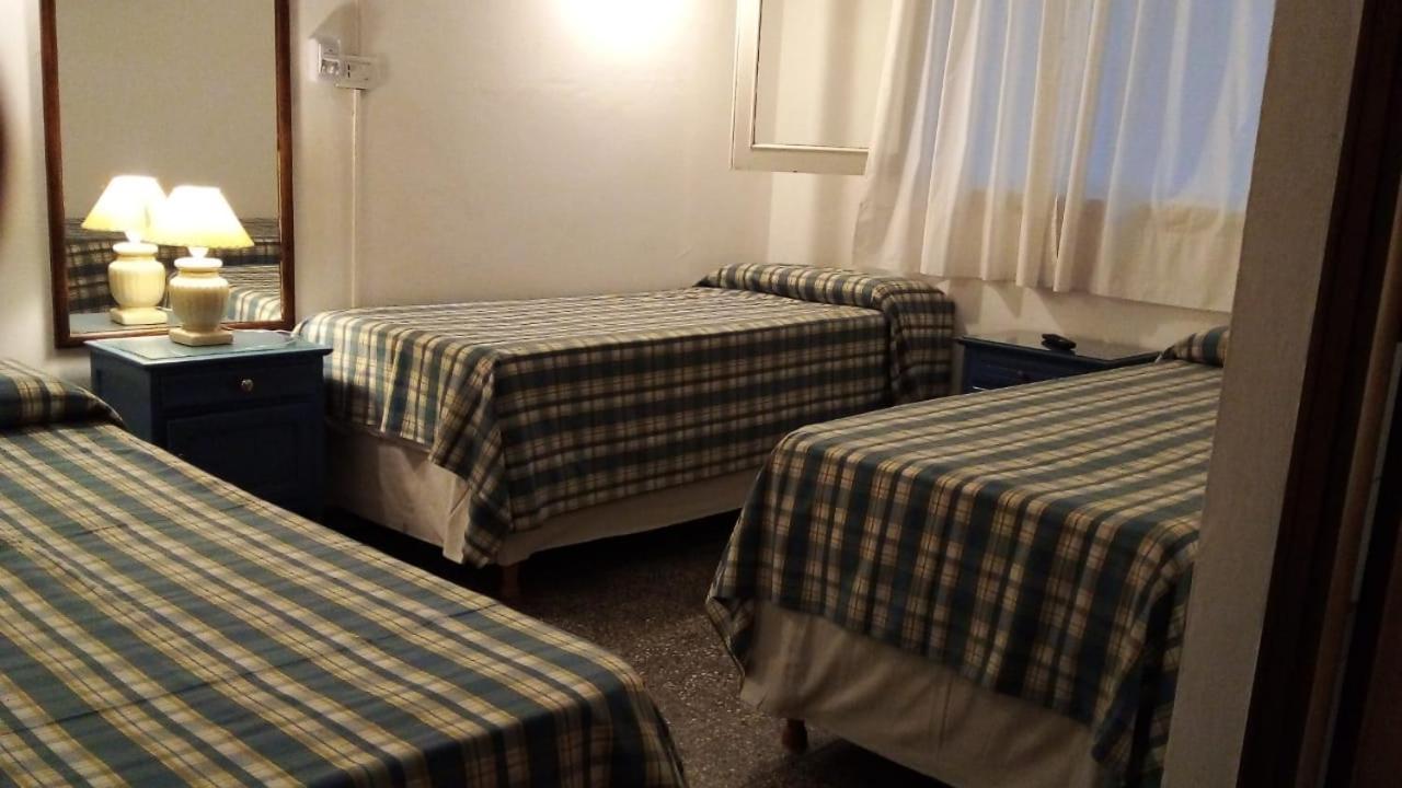 Habitación Triple Básica