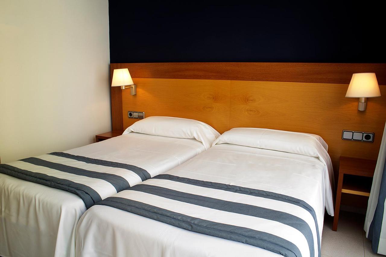 Basic Twin Room Without Balcony