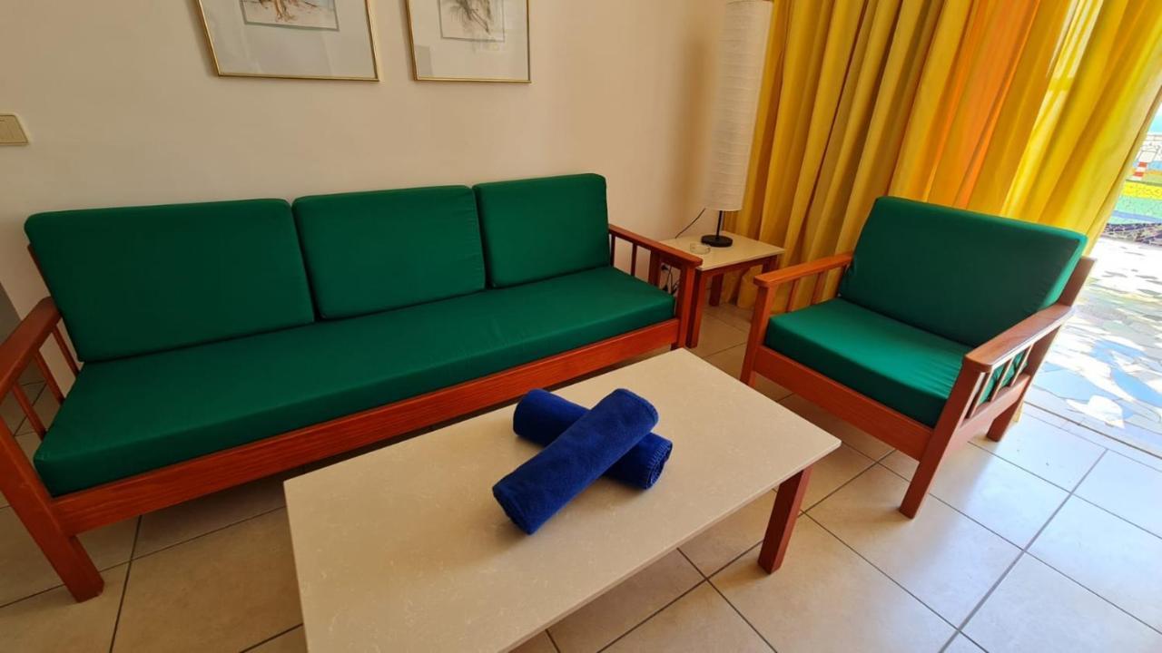 Two-Bedroom Apartment,1085635045:JPEG