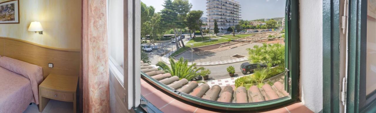 Double or Twin Room,1207892503:JPEG