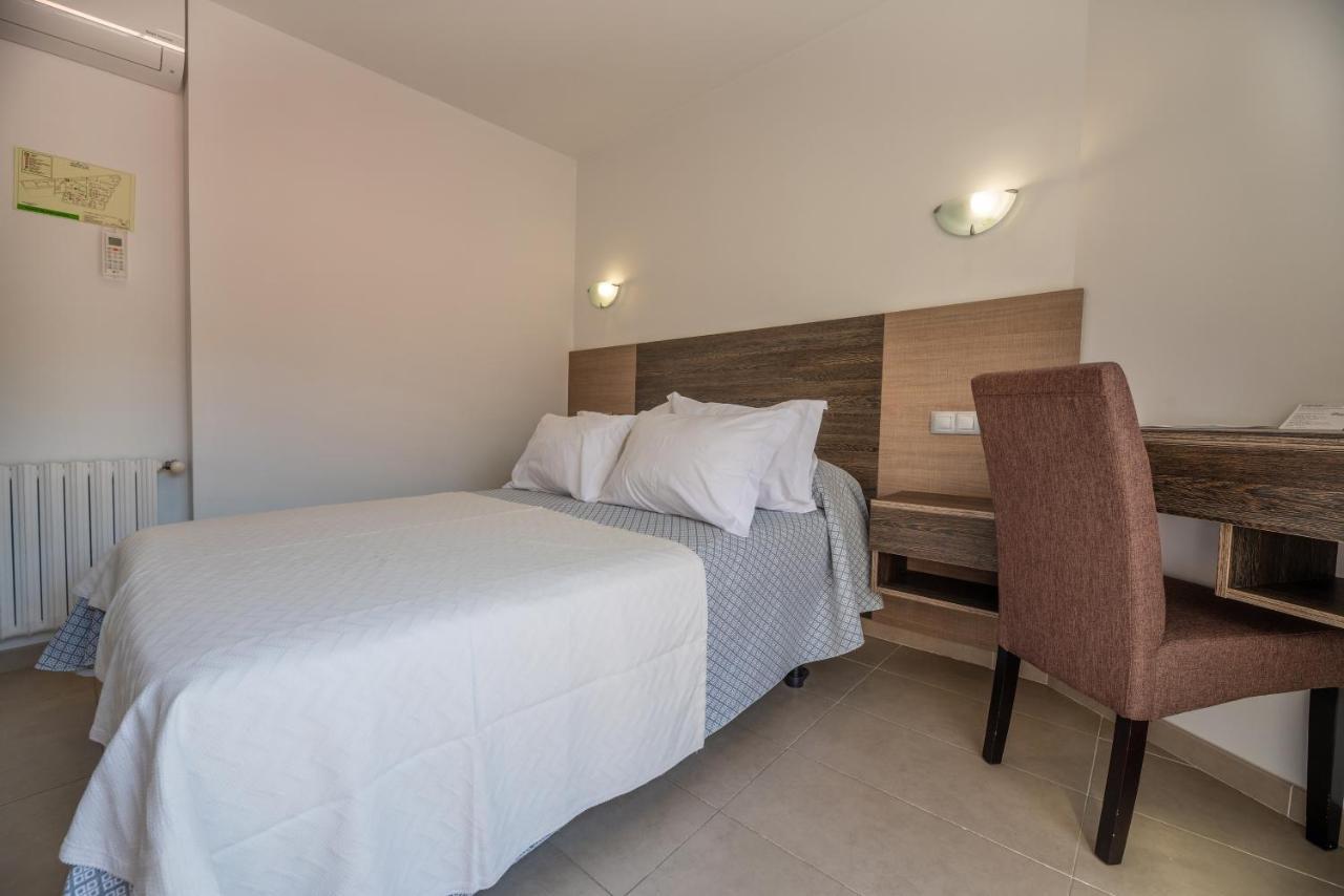 Single Room,1498494961:JPEG