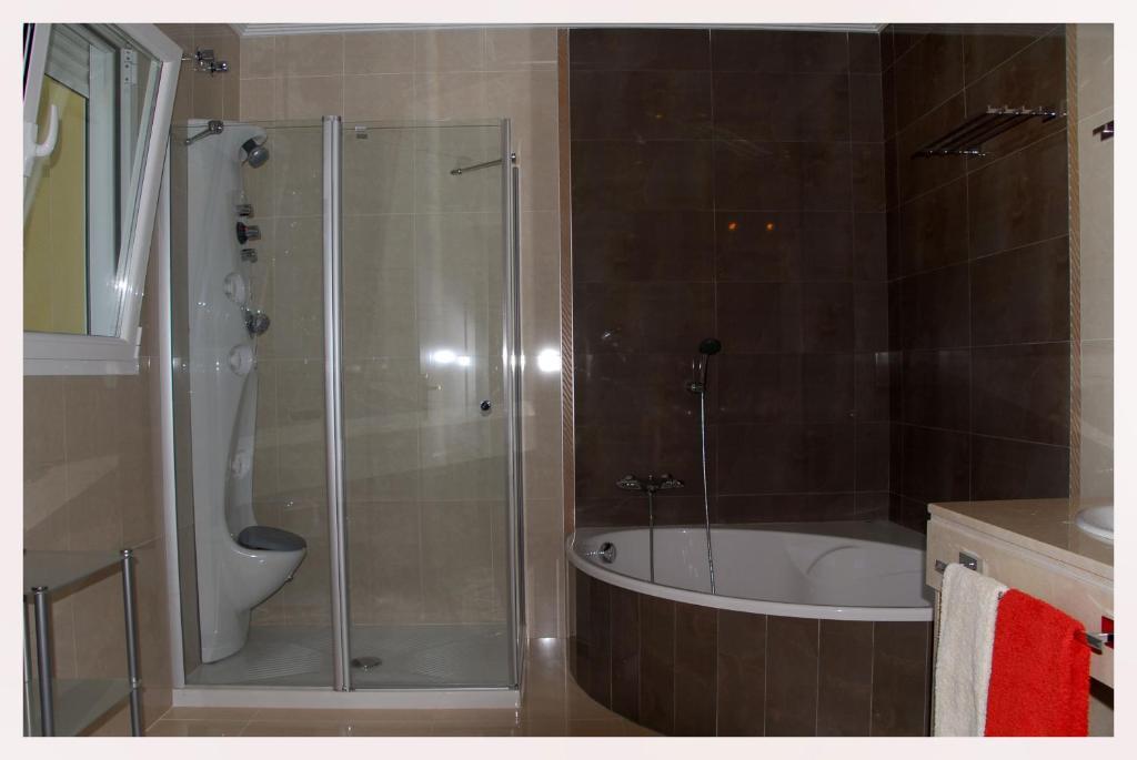 Junior Suite,1339996217:JPEG