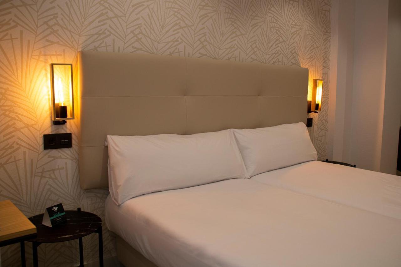 Budget Double Room,1156678443:JPEG