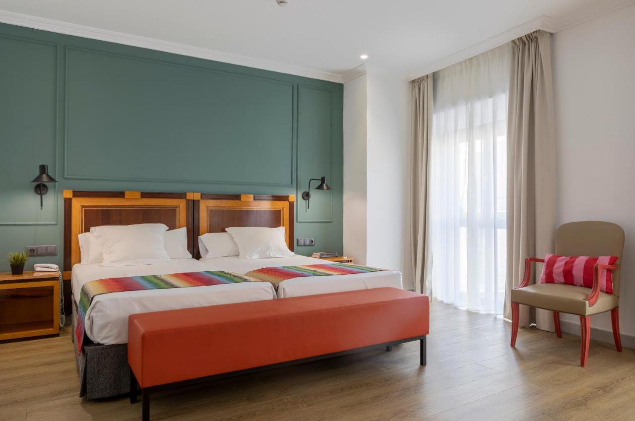 Triple Room,1180364077:JPEG