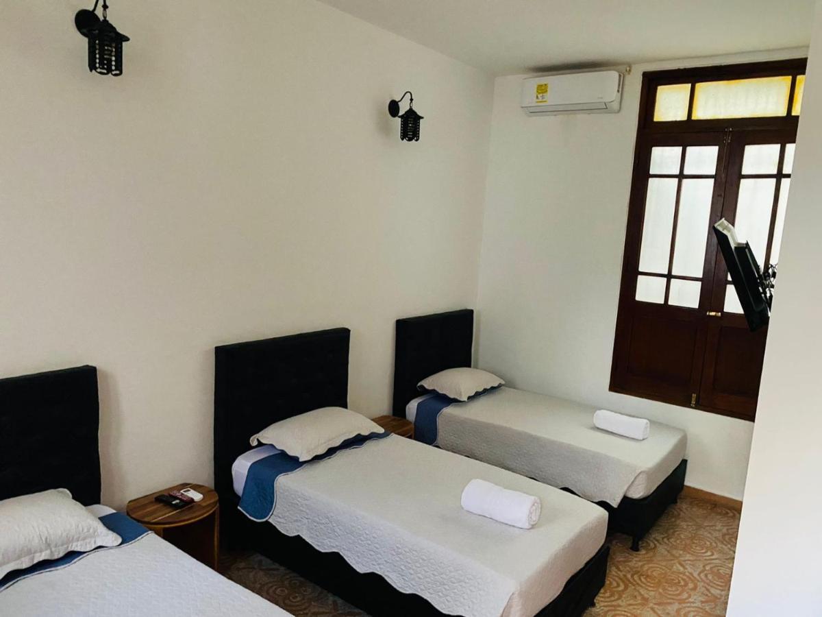 Triple Room,1195347742:JPEG