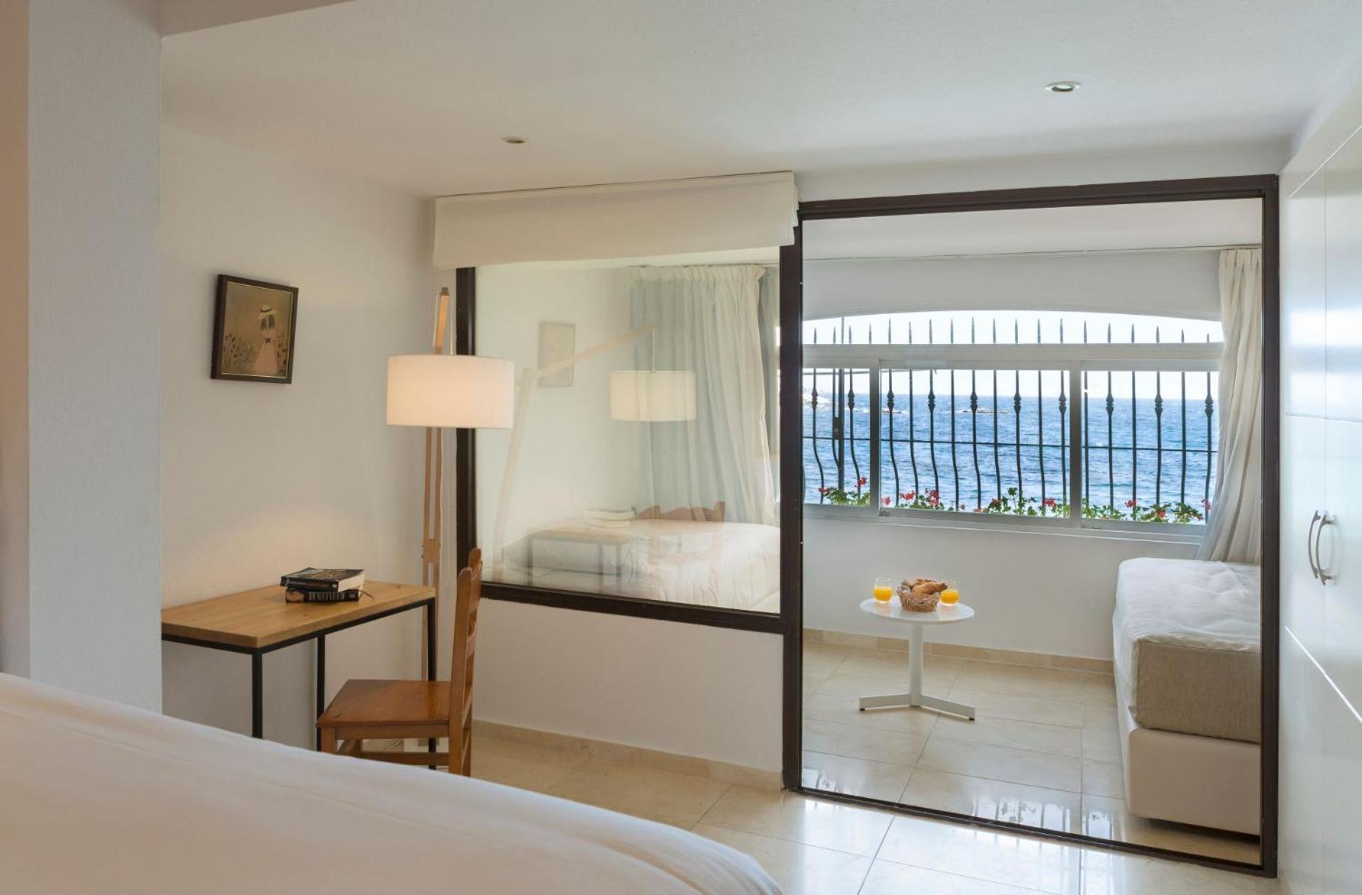 Family Room with Shower