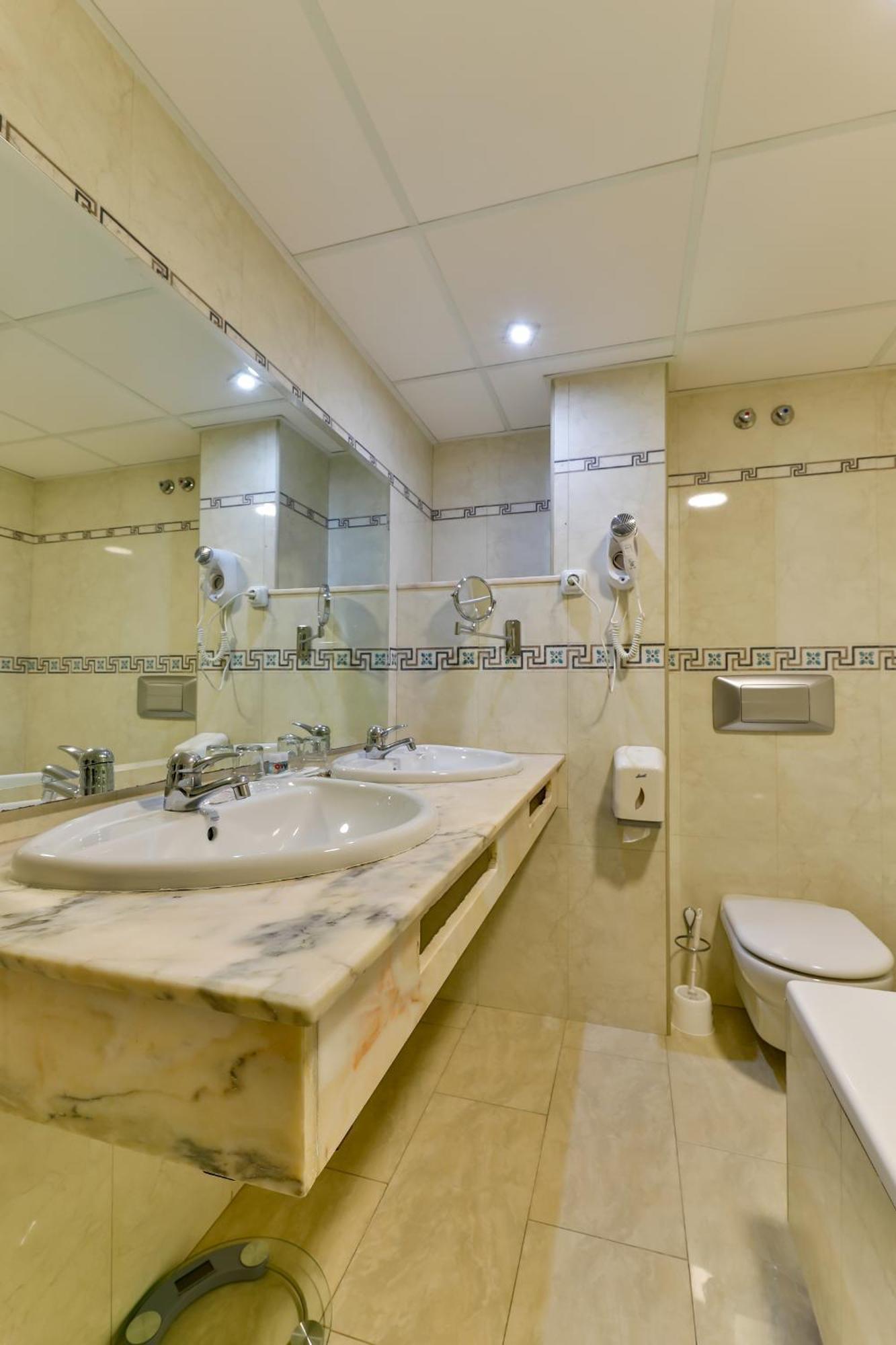 Habitación Doble Deluxe con bañera de hidromasaje