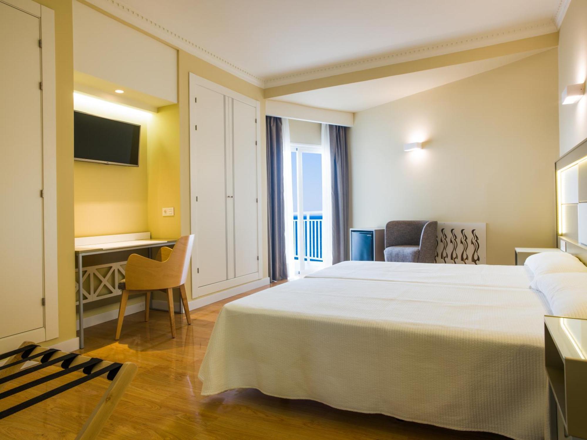 Double Room,1272655420:JPEG