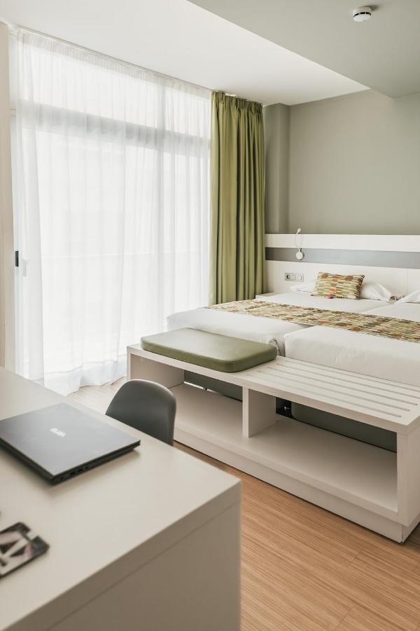Double or Twin Room Balcony,1319740528:JPEG