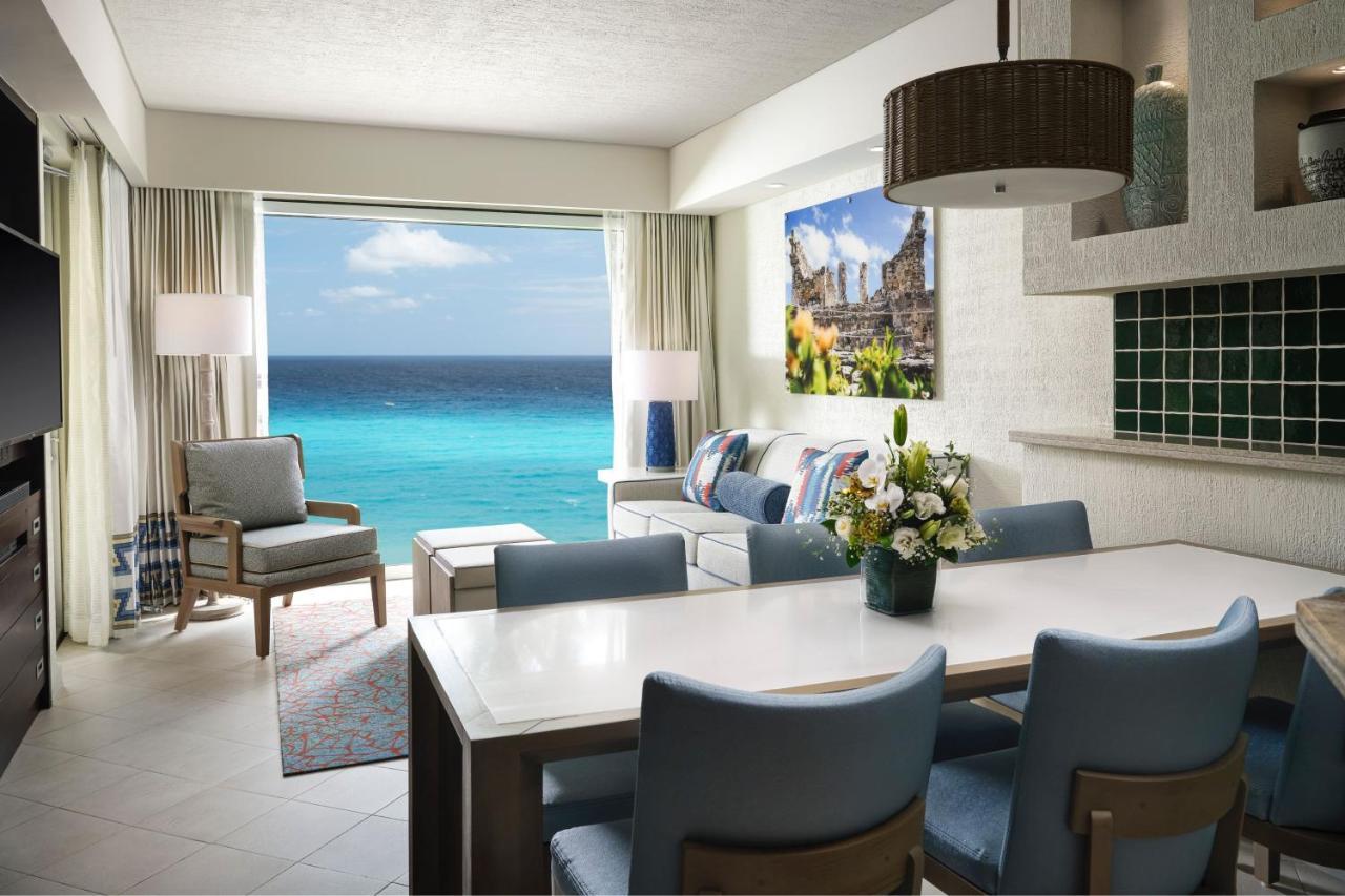 One-Bedroom Oceanfront Villa Whirlpool,1414540943:JPEG