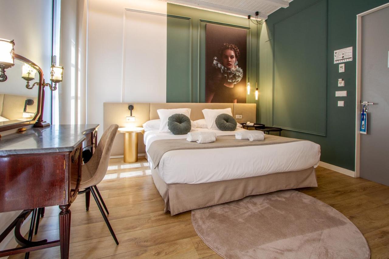 Superior Double Room,1366680986:JPEG
