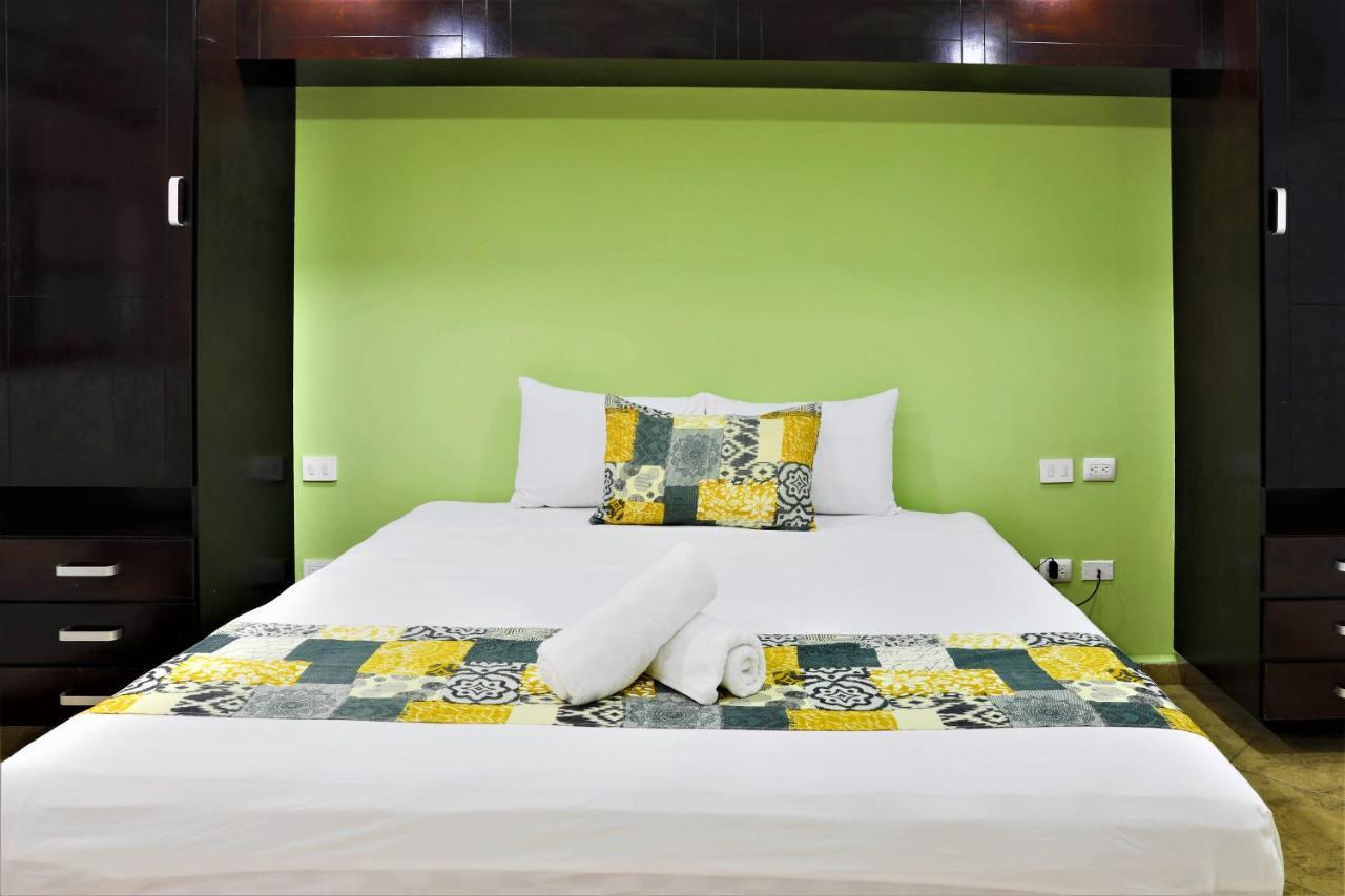 Standard King Room,1417012428:JPEG