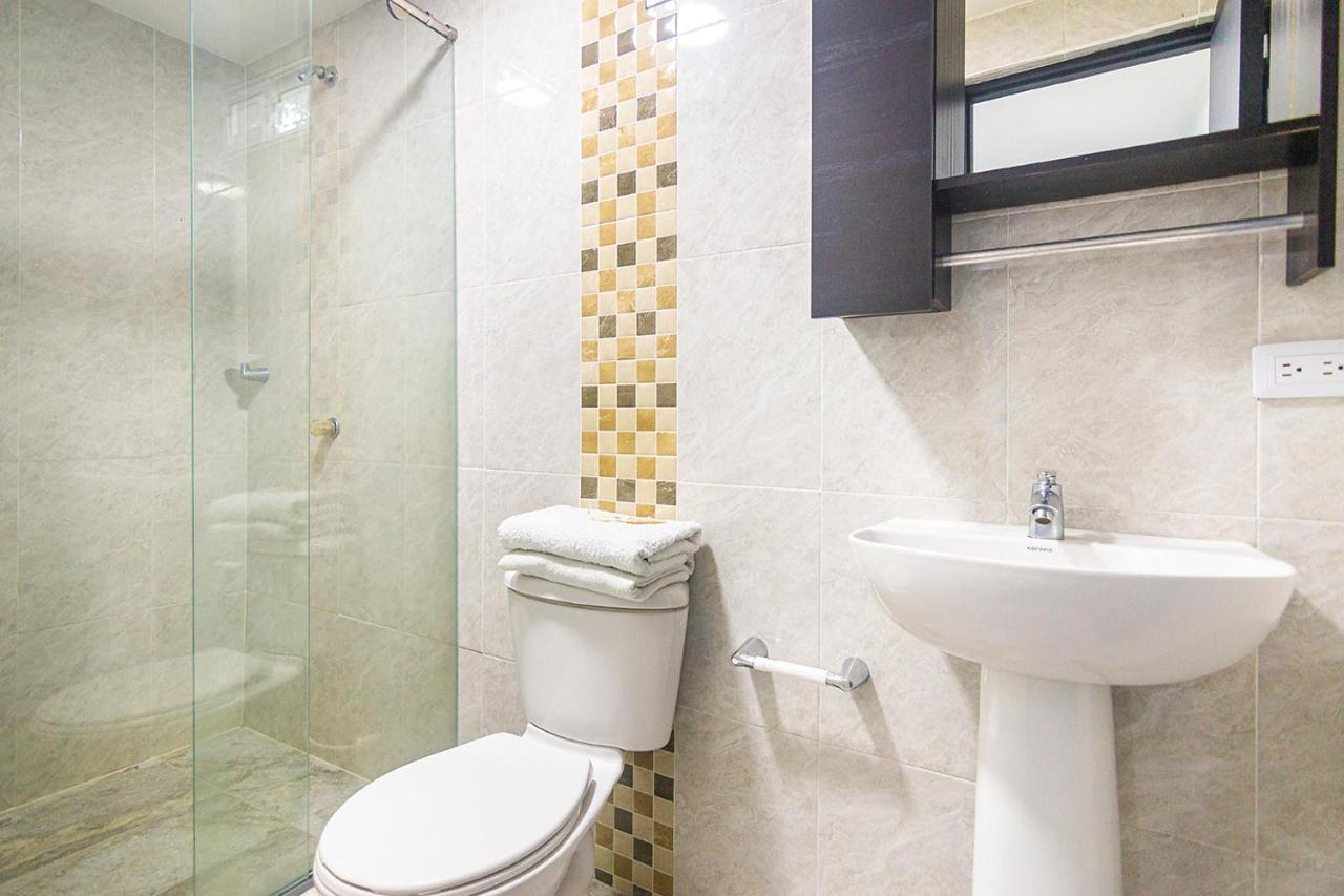 Triple Room,1765936157:JPEG