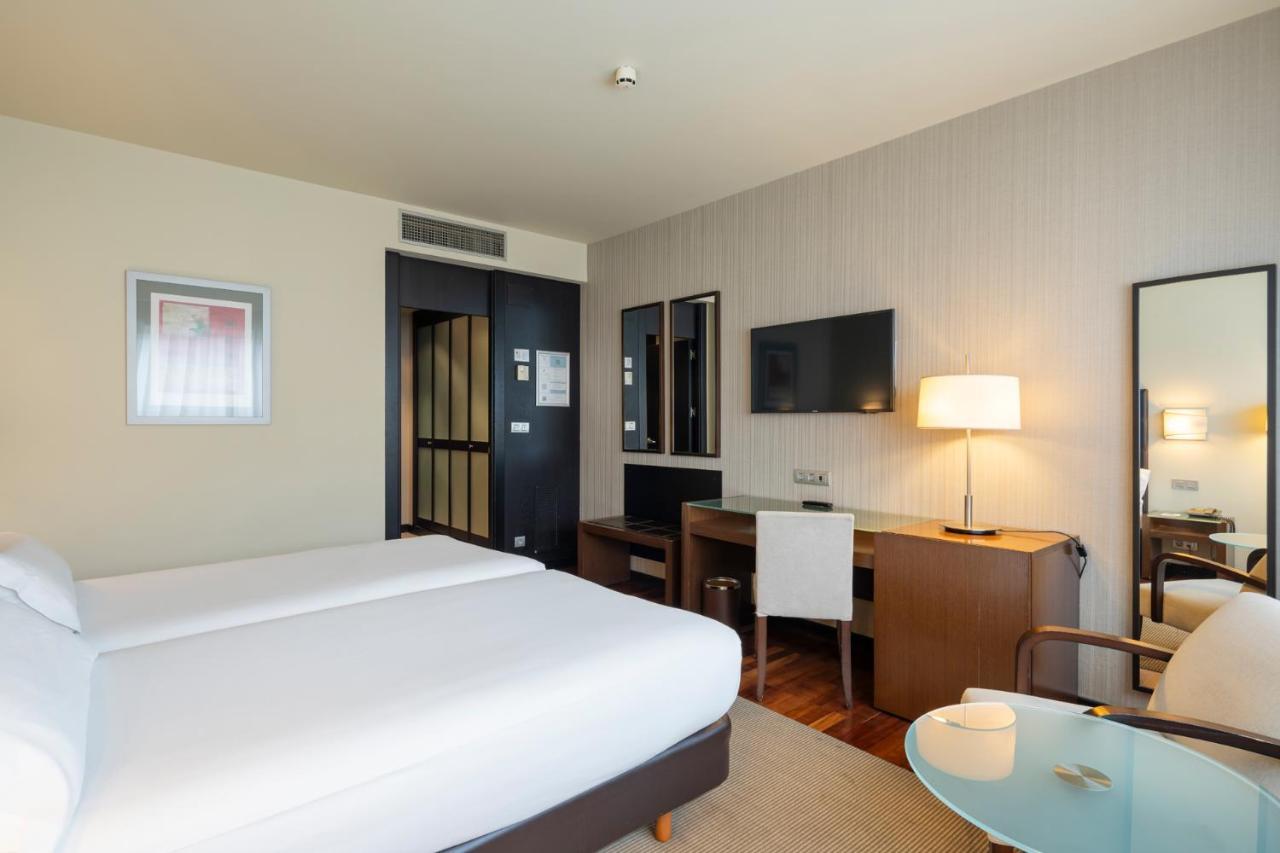 Standard Twin Room,1498480306:JPEG