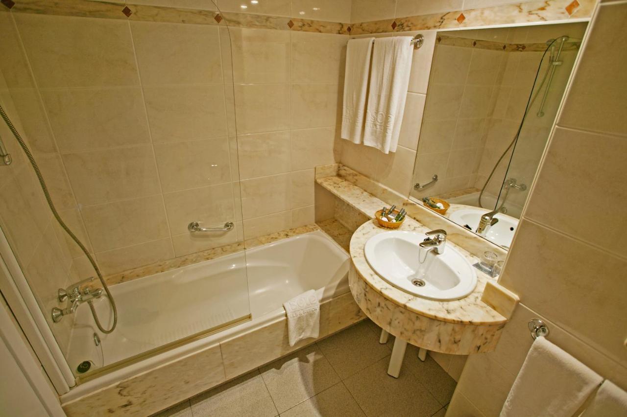 Standard Twin Room,1039176238:JPEG