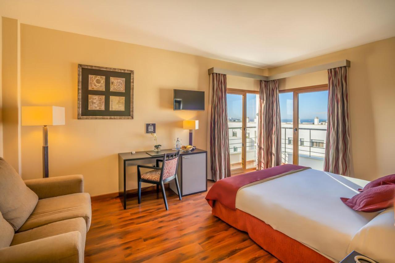Habitación Triple Deluxe (3 adultos)