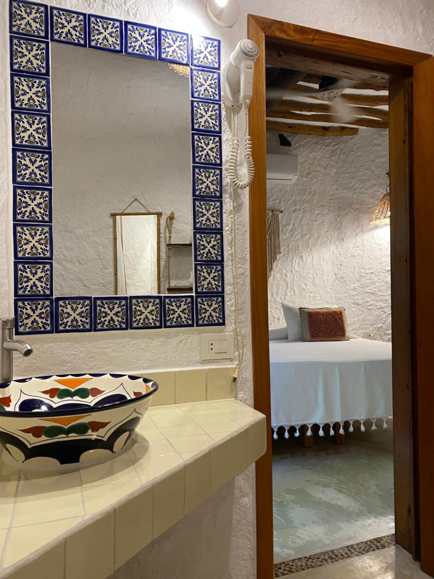 Standard Double Room,1522424293:JPEG