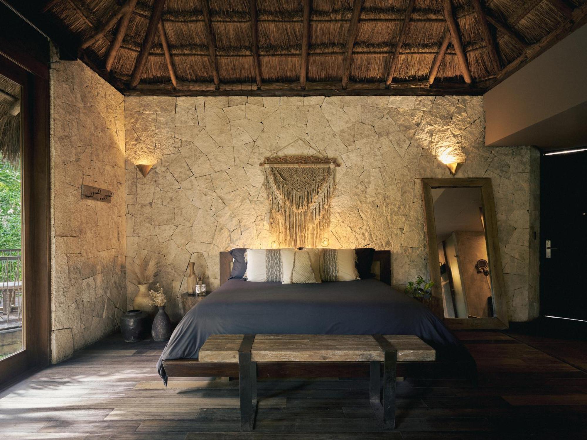 Jungle Suite,1529582602:JPEG