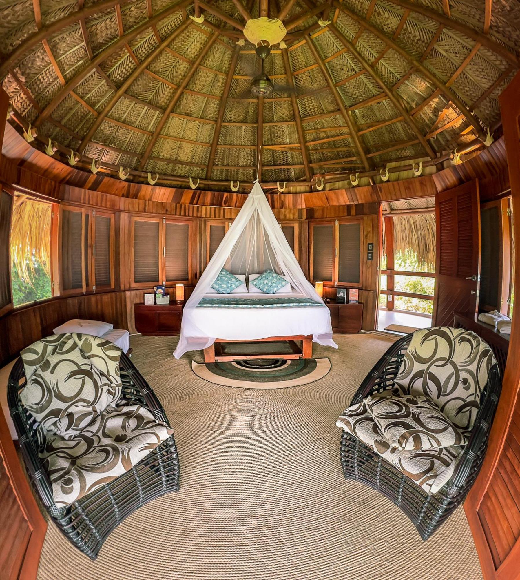 Bungalow Deluxe