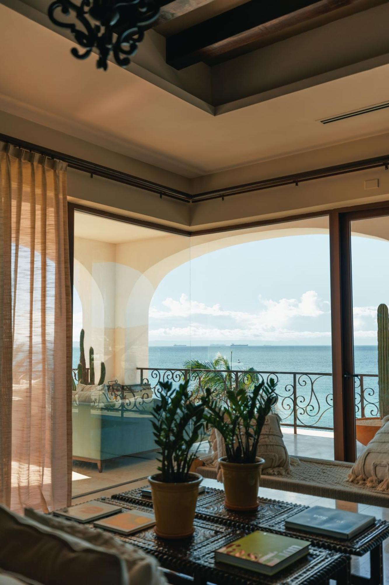Suite Presidencial con vistas al mar