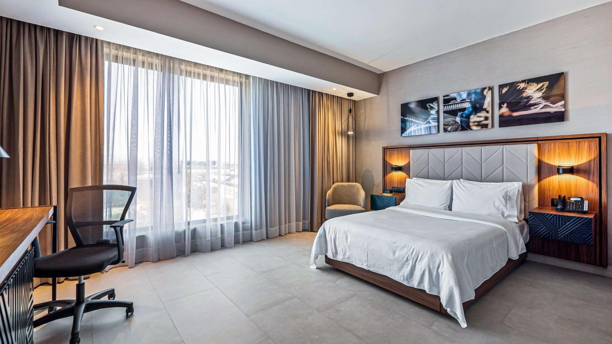 Habitación adaptada para personas con movilidad reducida - 1 cama grande - No fumadores