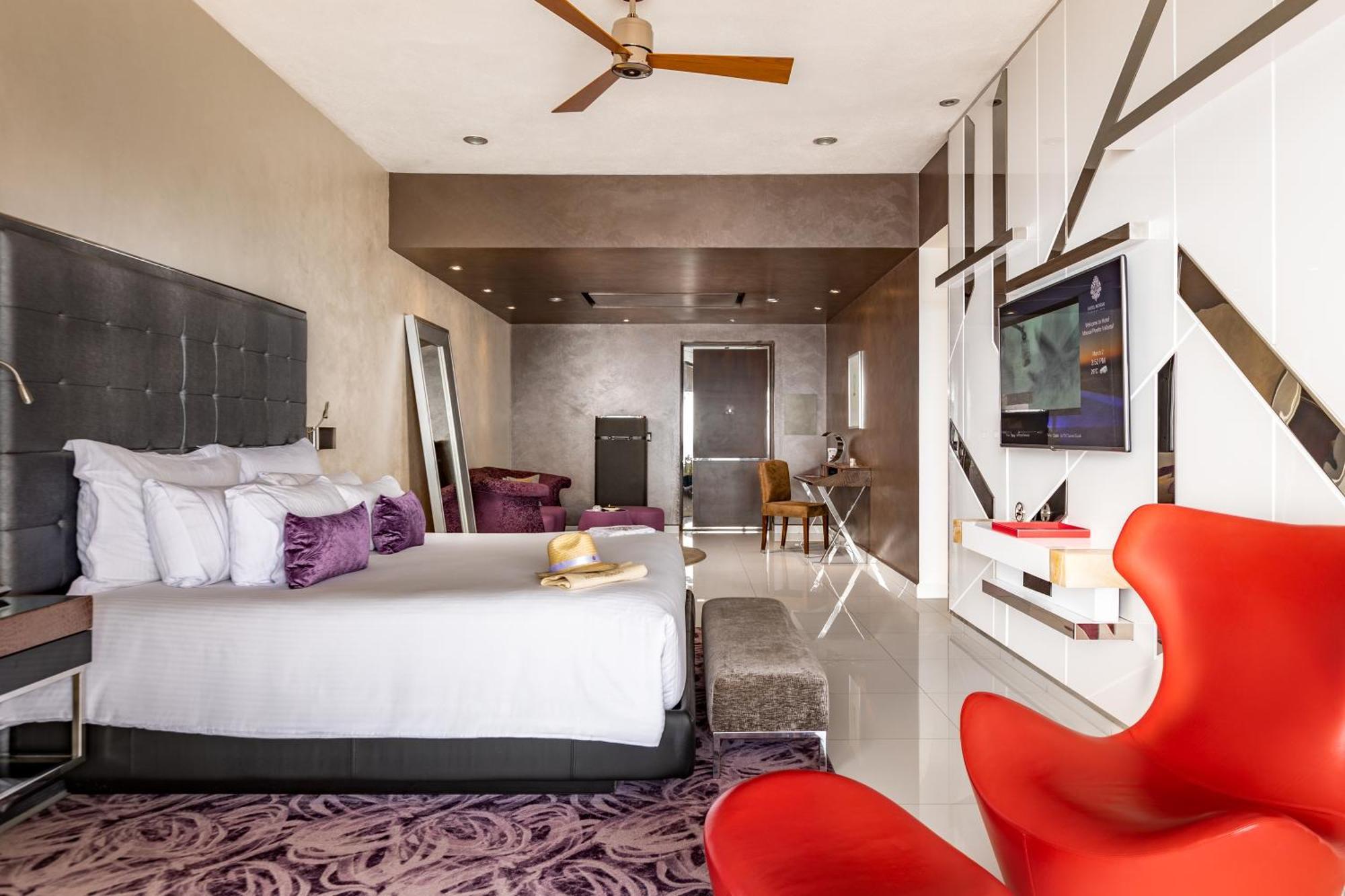 Ultra Suite North,1550978653:JPEG