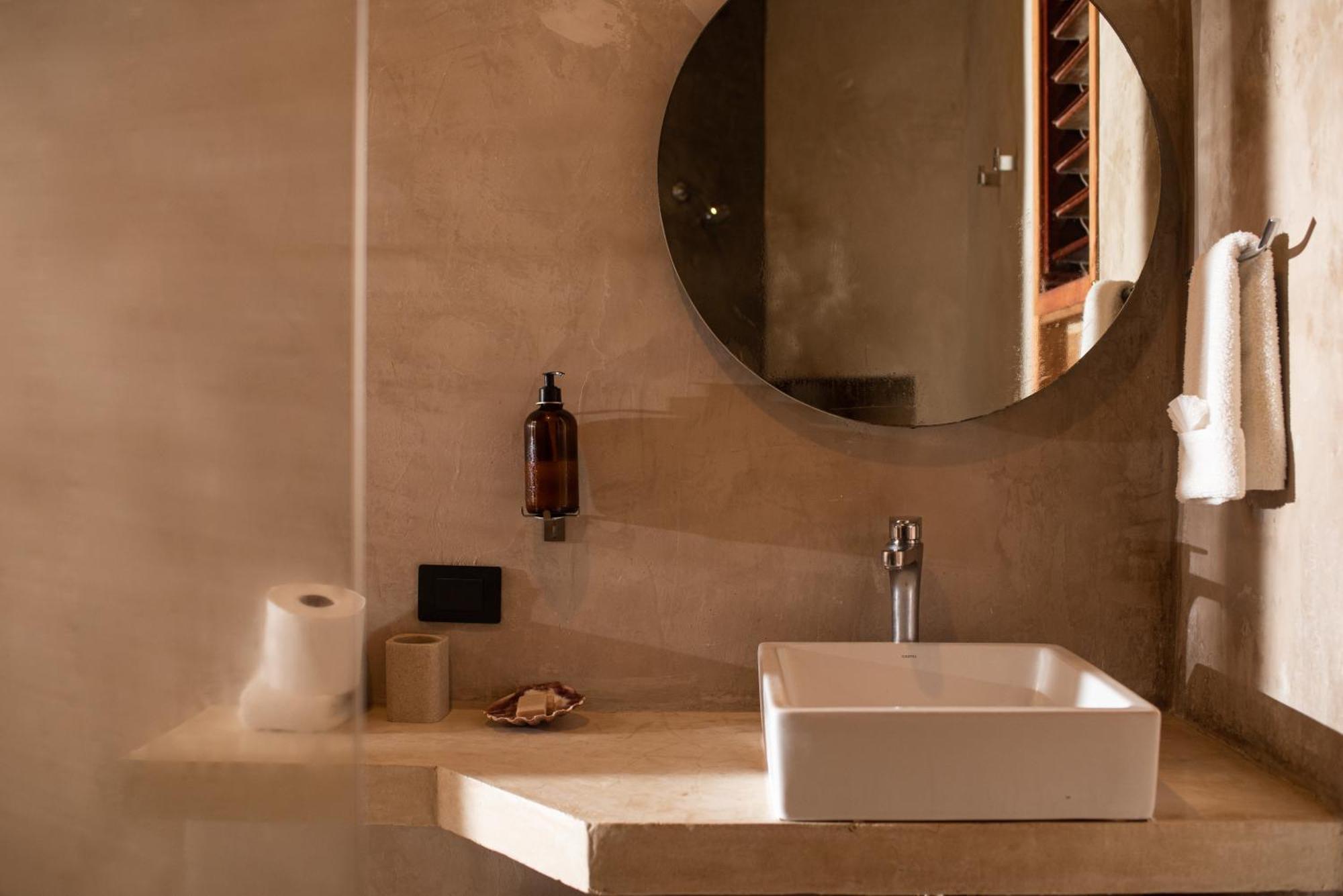 Habitación Doble con cama grande - Planta baja