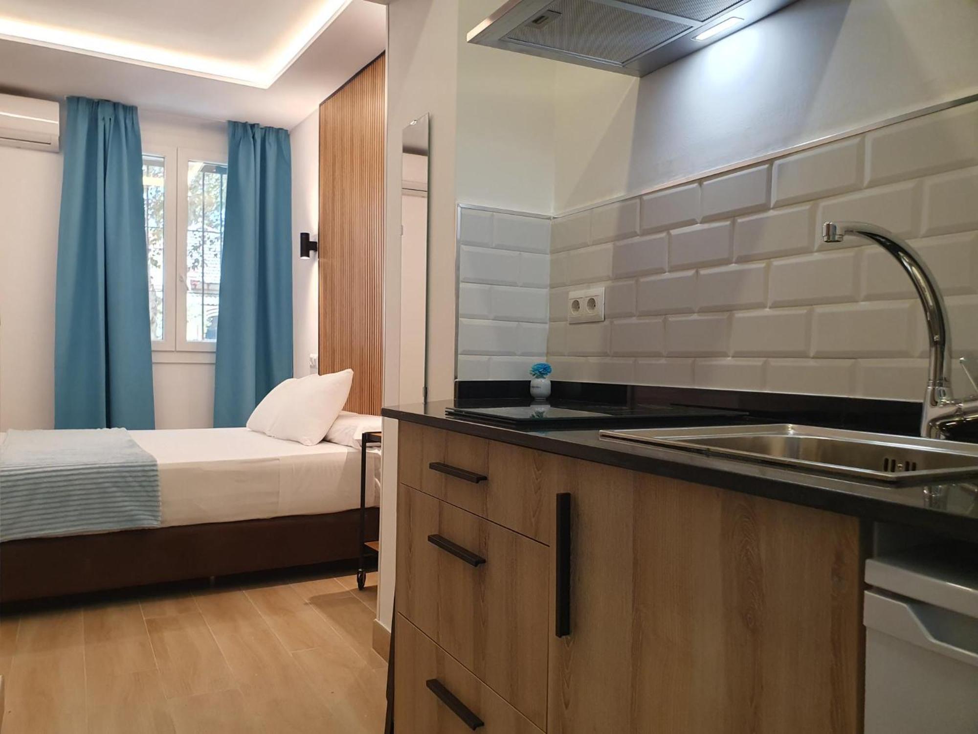 Double Room Kitchen,1555446475:JPEG