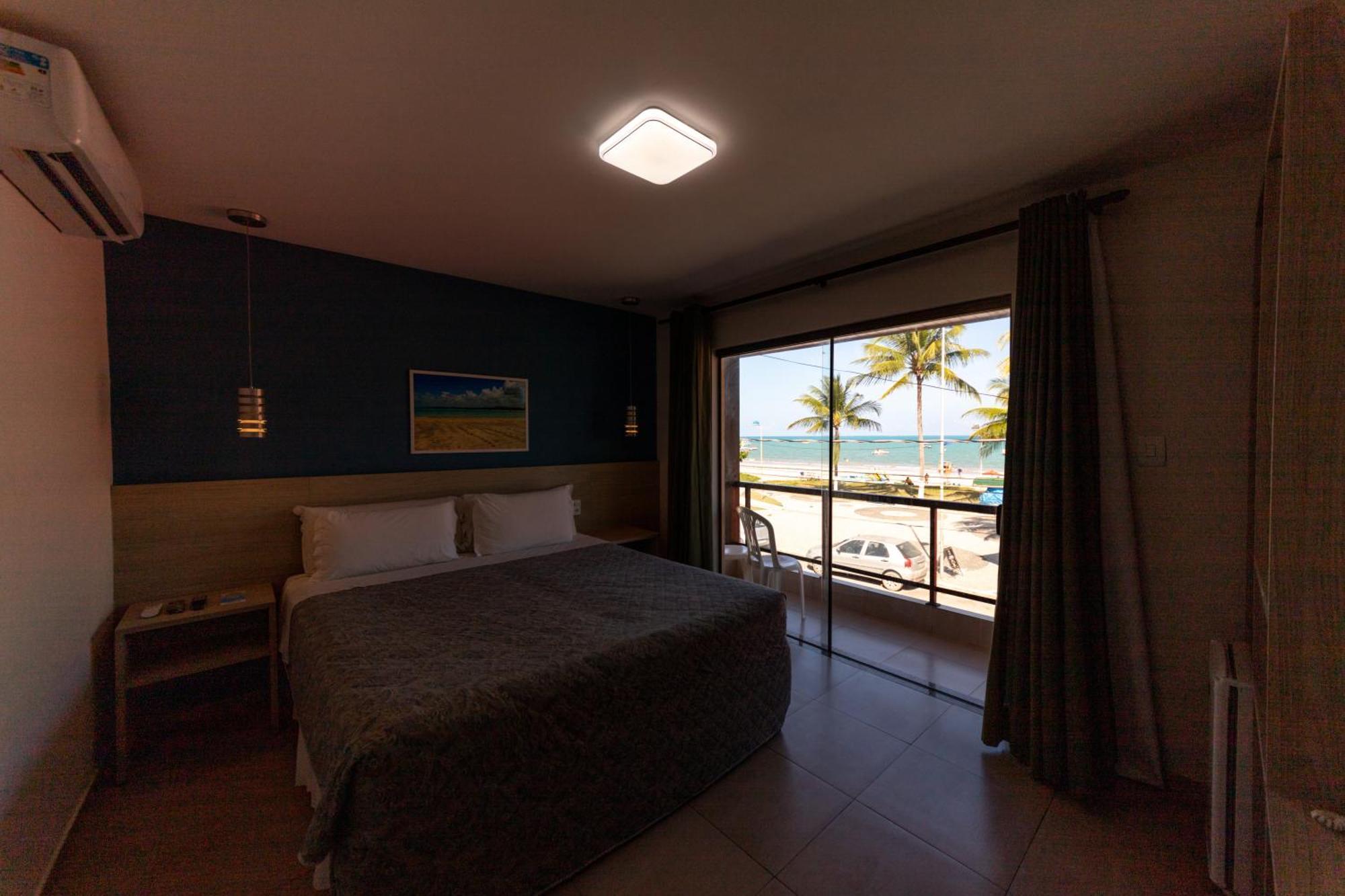 Habitación Doble con balcón y vistas al mar