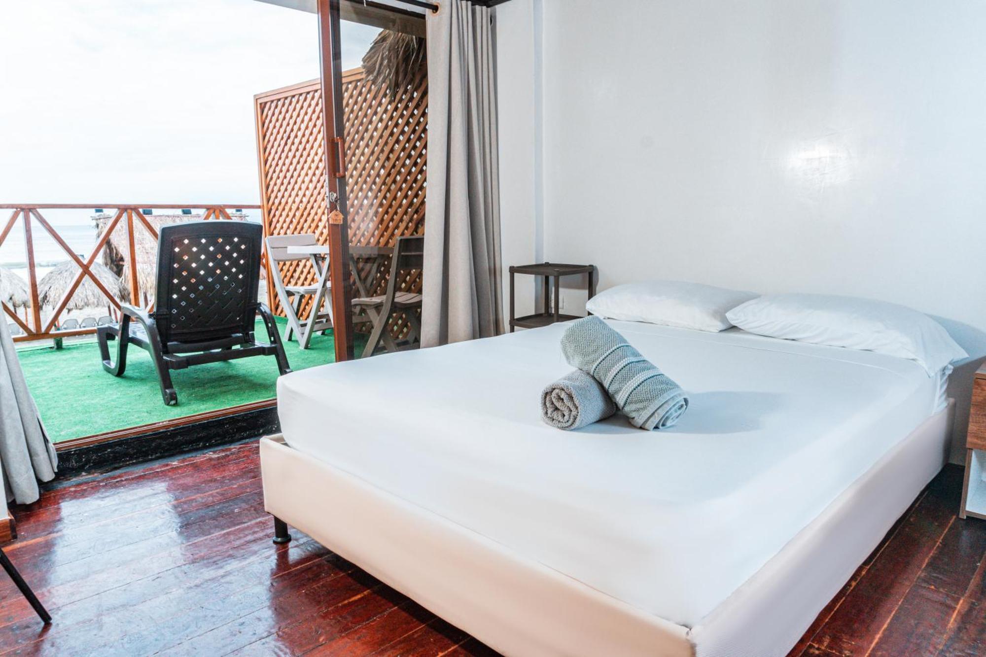 Standard Double Room,1557707005:JPEG