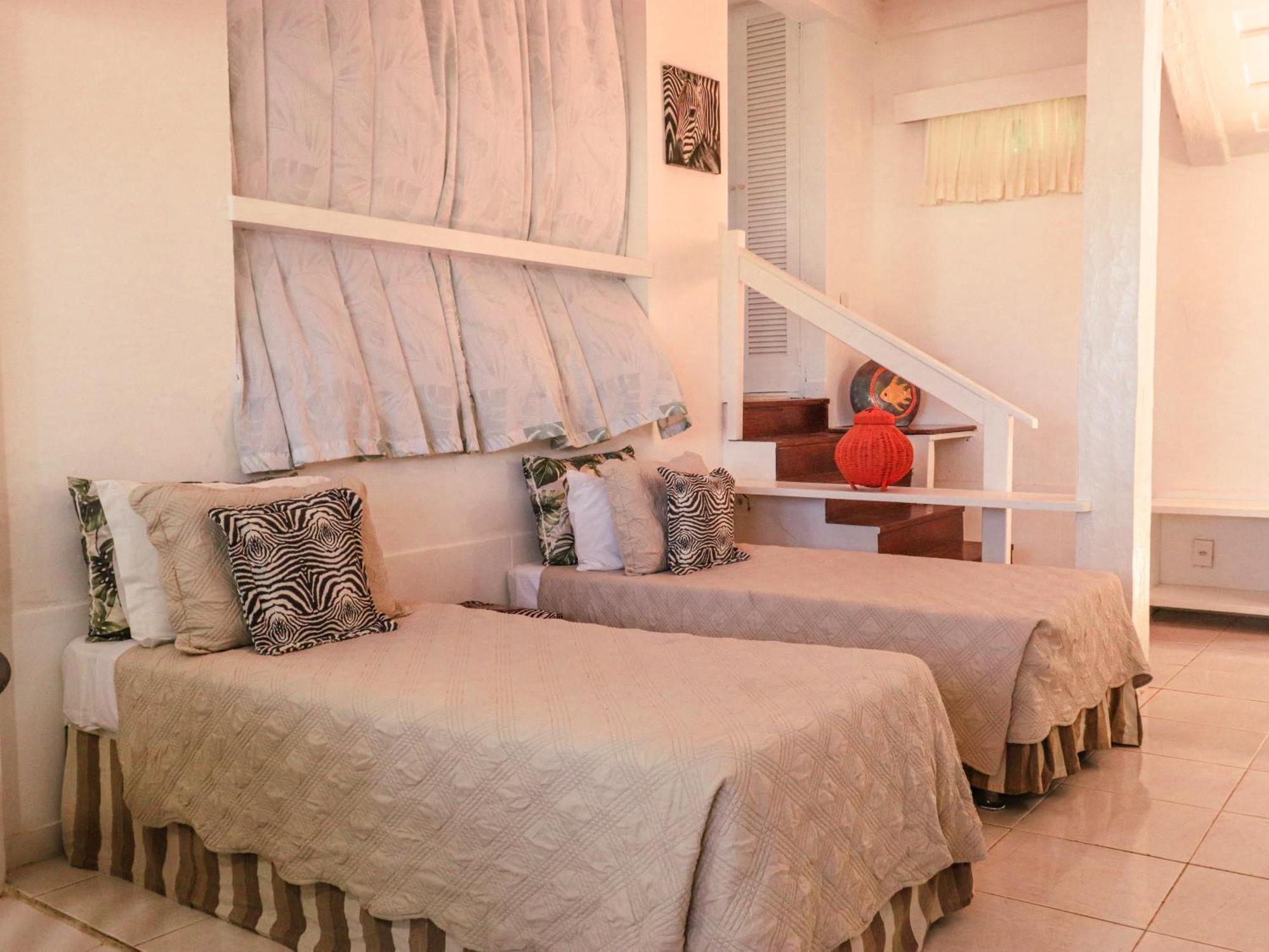 Master Family Suite with Spa Bath,1563303892:JPEG