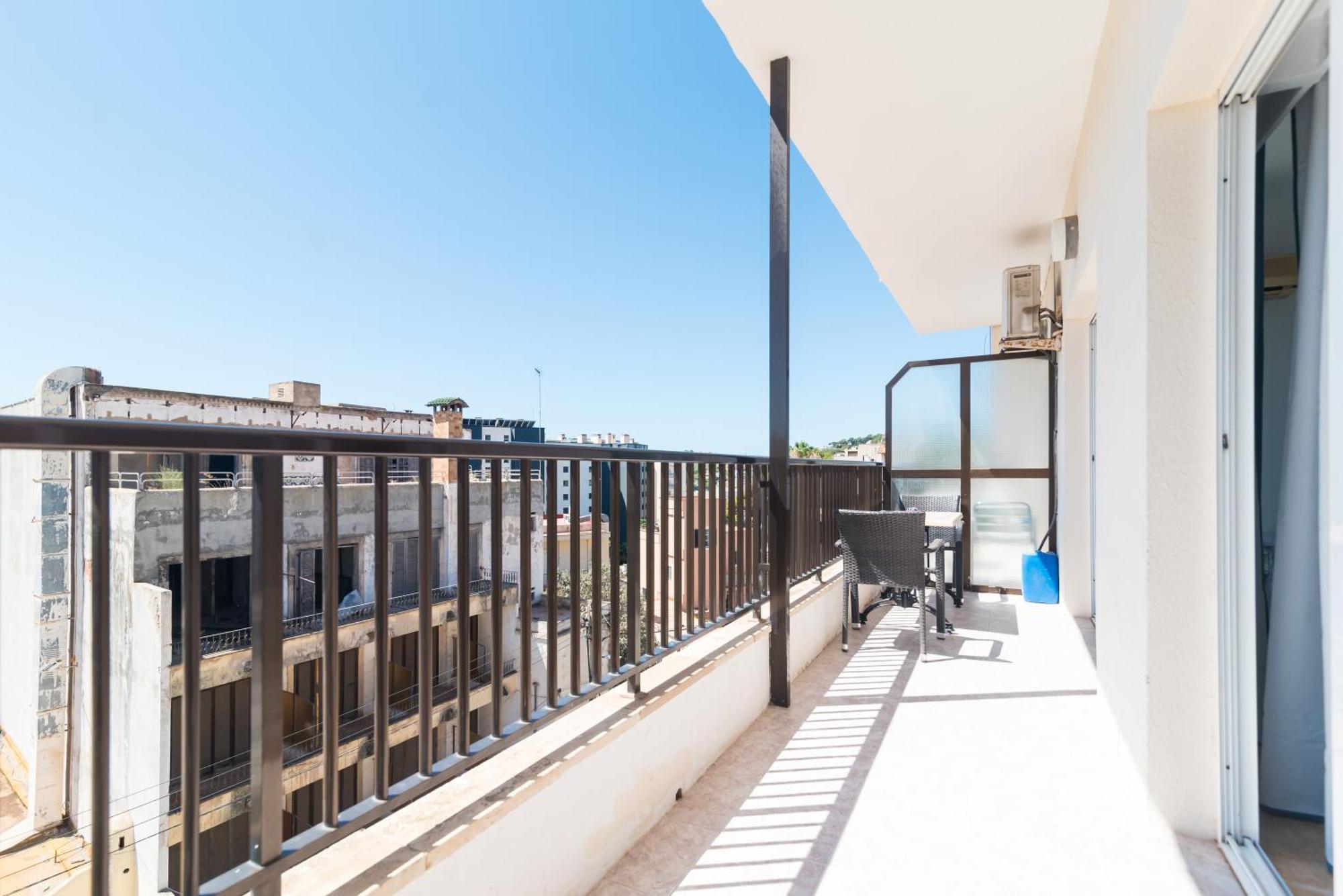 Estudio con vistas al mar