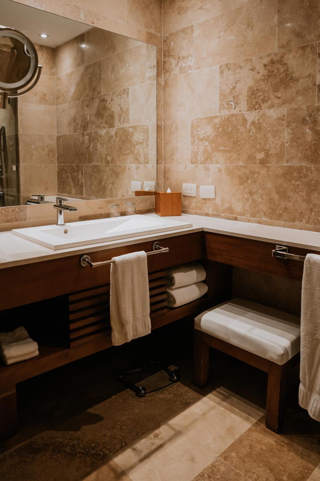 Deluxe Junior Suite Partial Ocean View