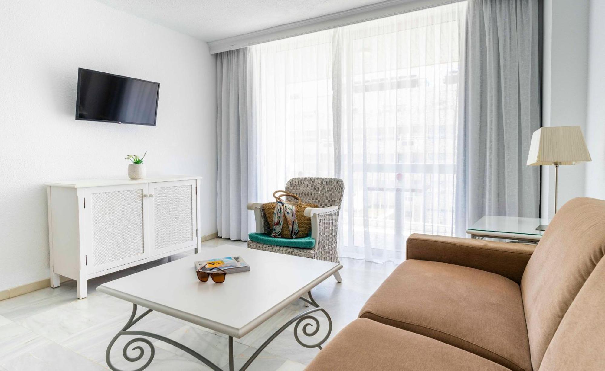 Apartamento de 1 dormitorio con vistas al mar