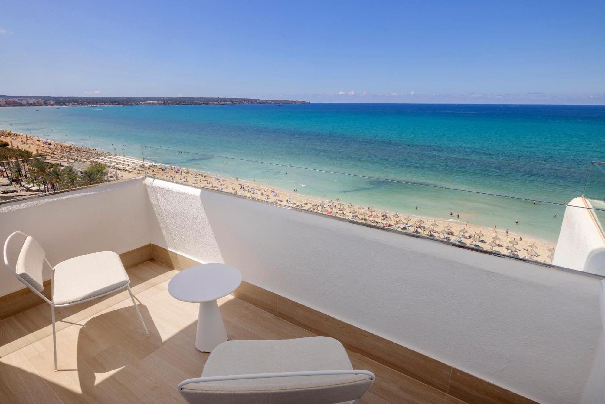 Habitación doble con vistas al mar y balcón - 2 camas