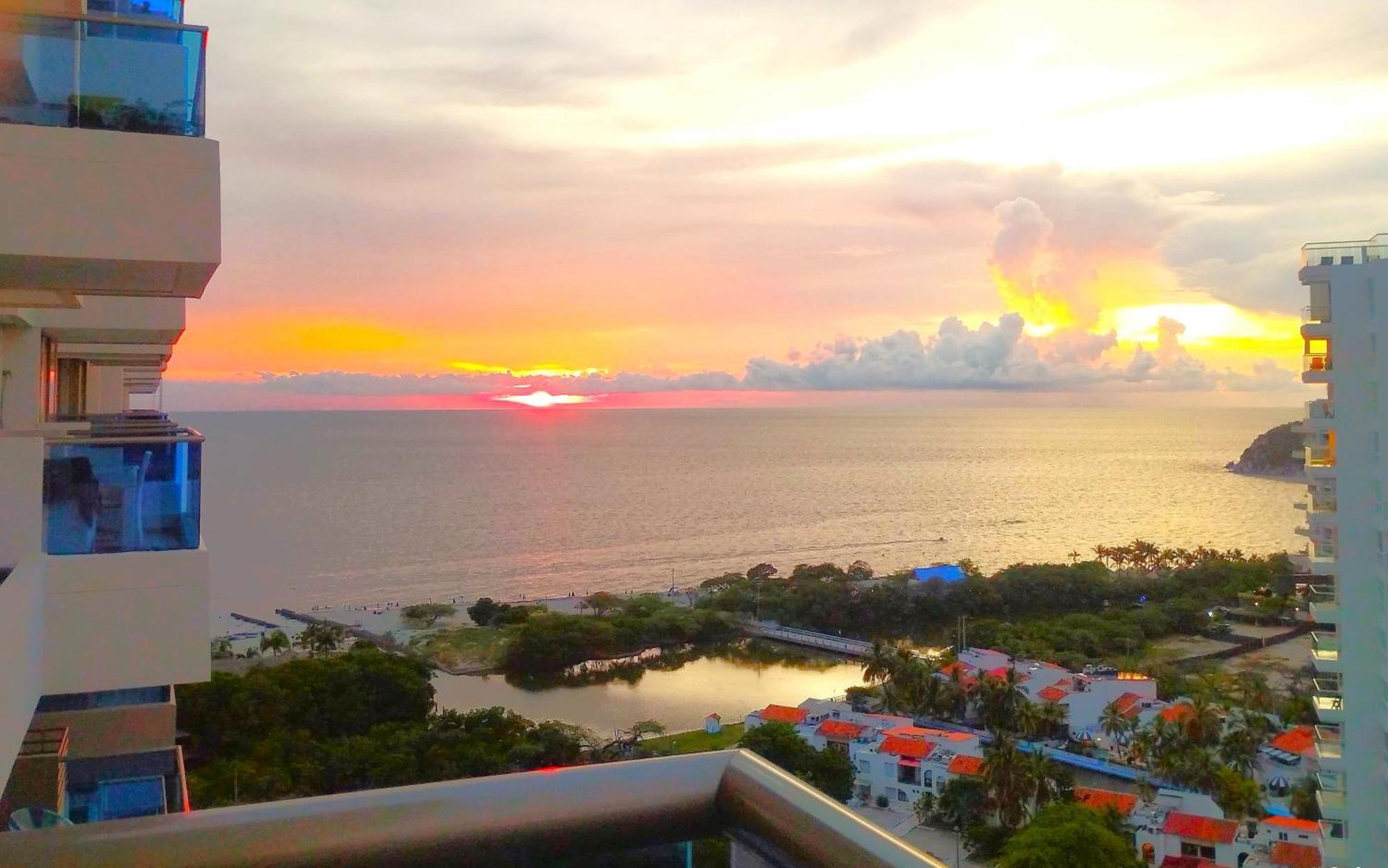 Apartamento de 3 dormitorios con vistas al mar