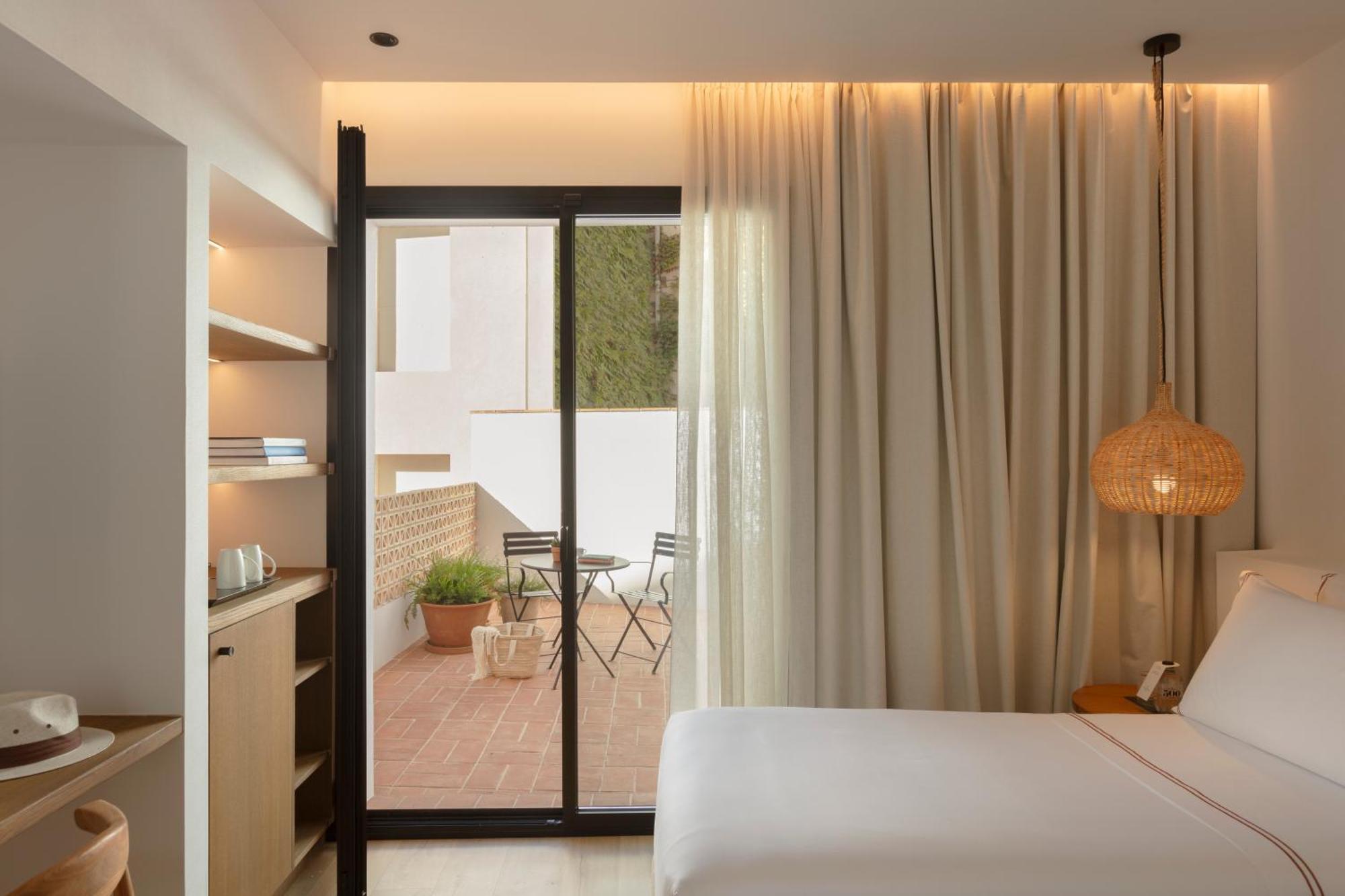 Double Room Terrace,1672814584:JPEG