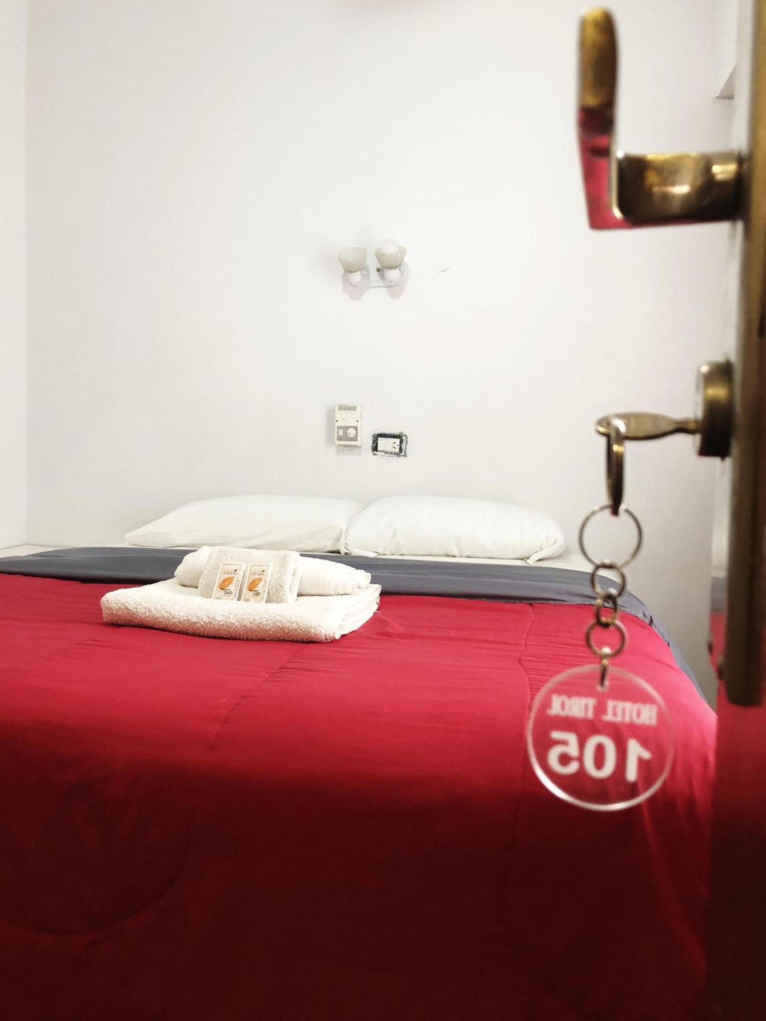 Double Room,1636016746:JPEG