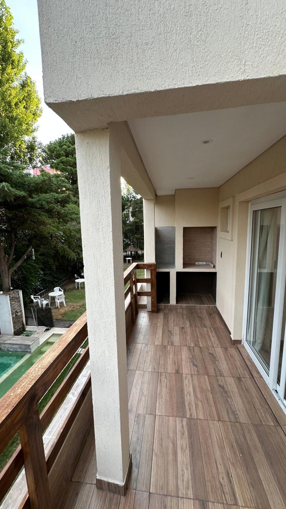 Apartamento Superior con balcón