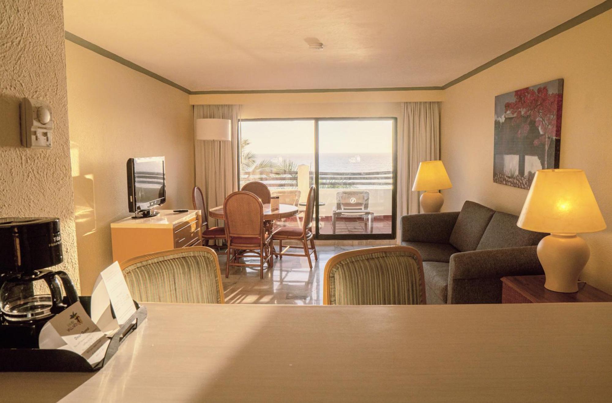 Junior Suite with Ocean View,1644411770:JPEG