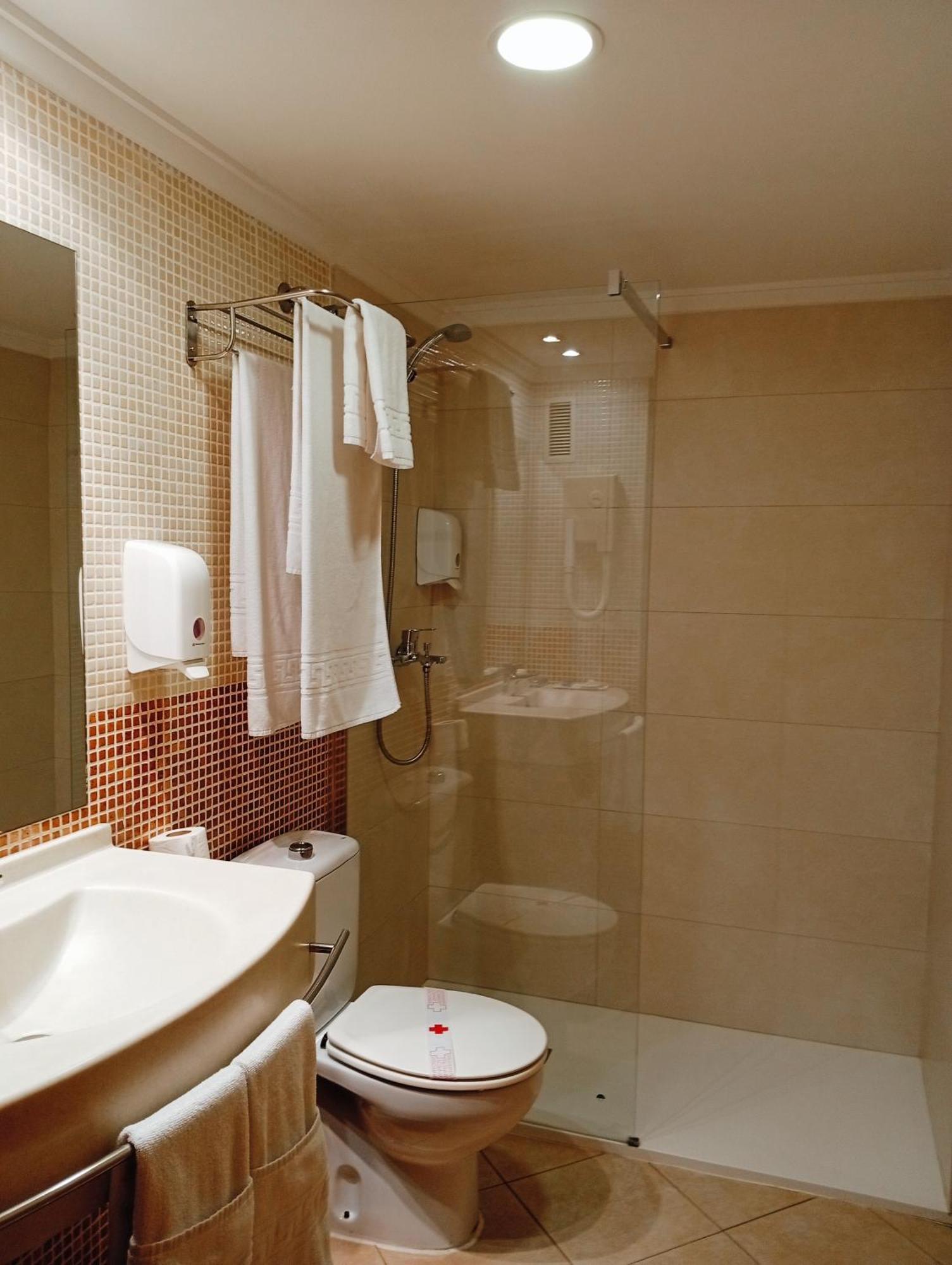 Habitación Doble Deluxe con balcón
