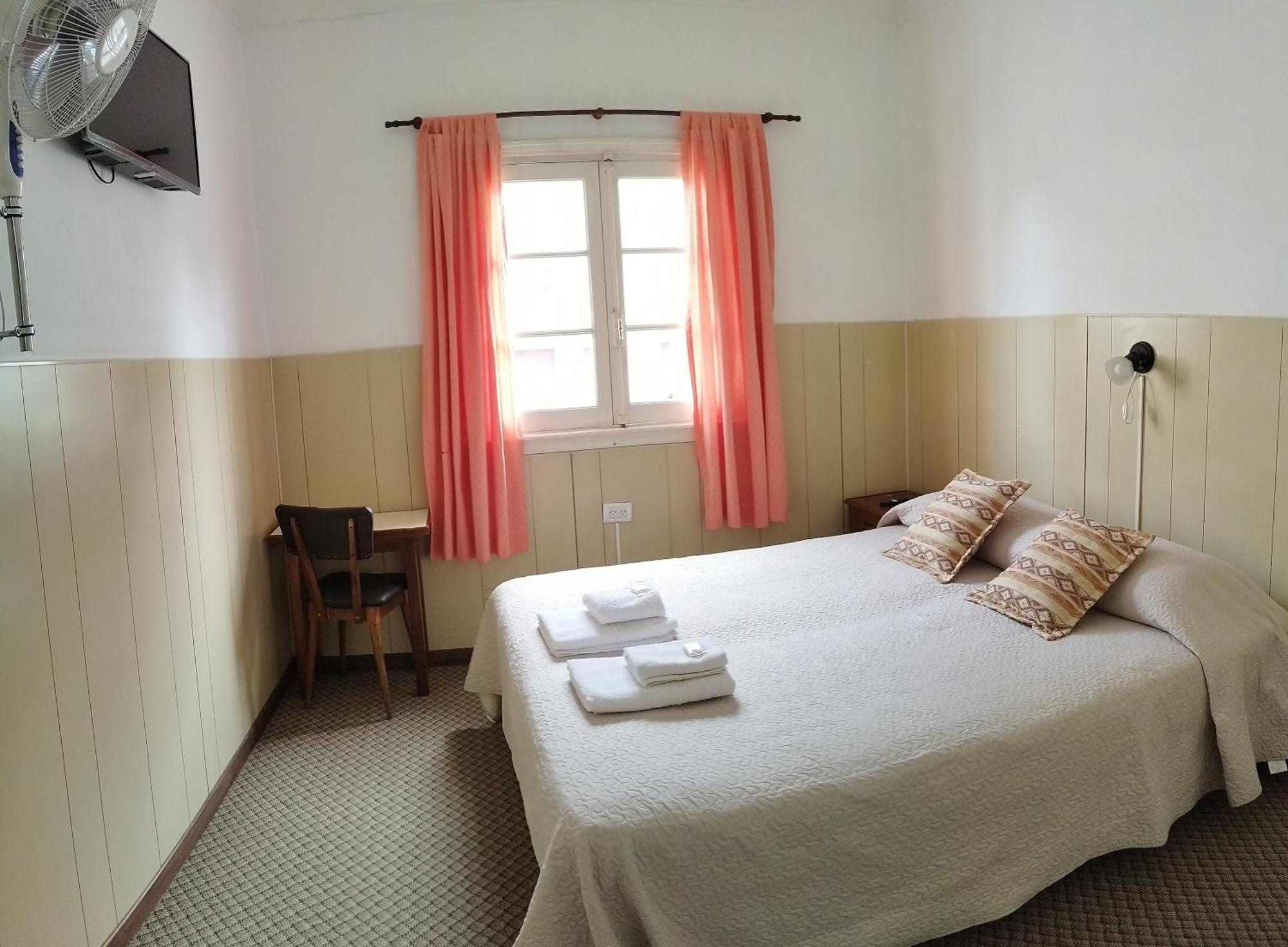 Double Room with Private Bathroom,1646940668:JPEG