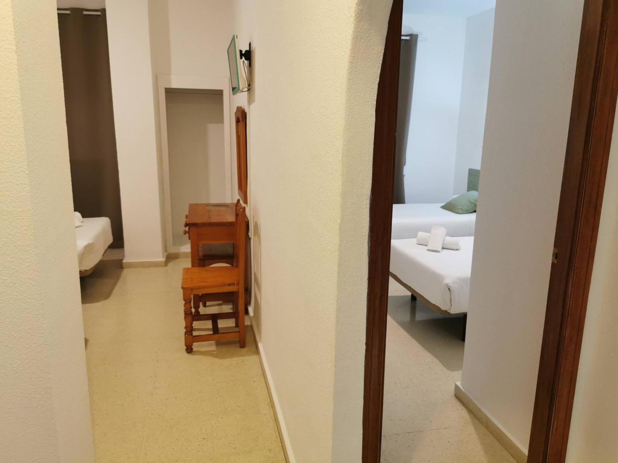 Quadruple Room,1655275542:JPEG