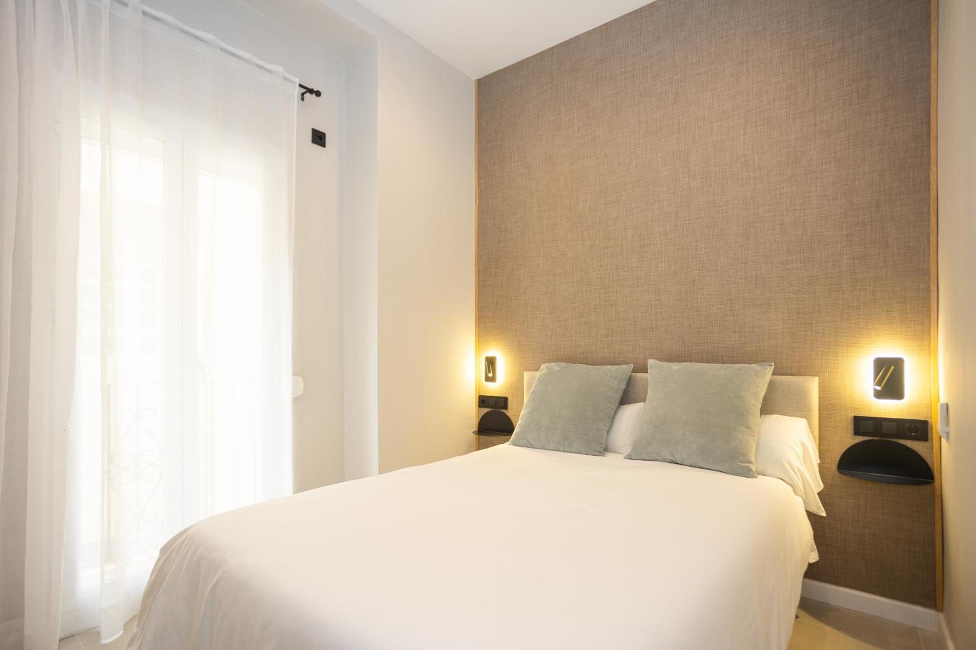 Standard Double Room,1668085422:JPEG
