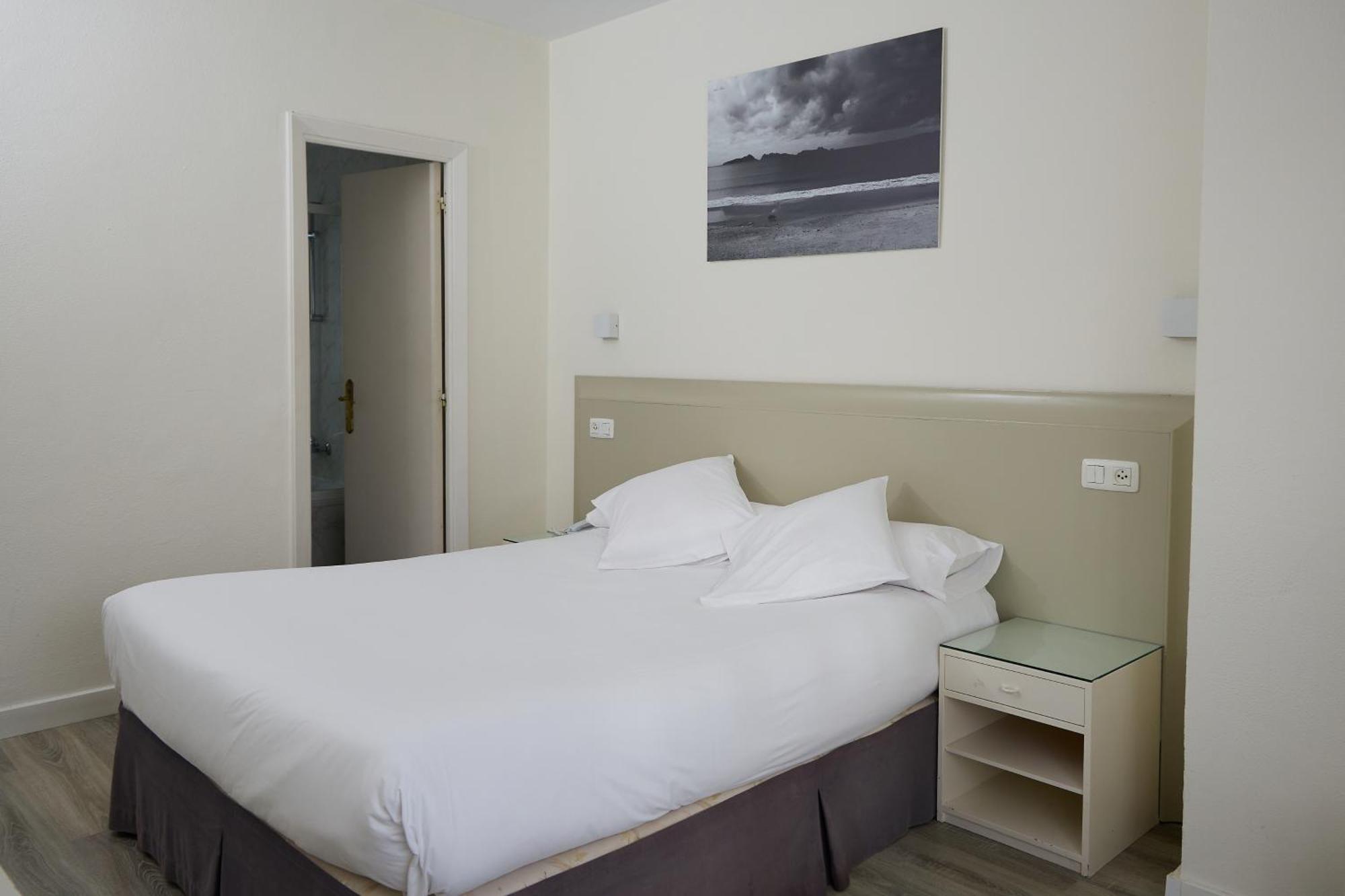 Double Room,1683804936:JPEG