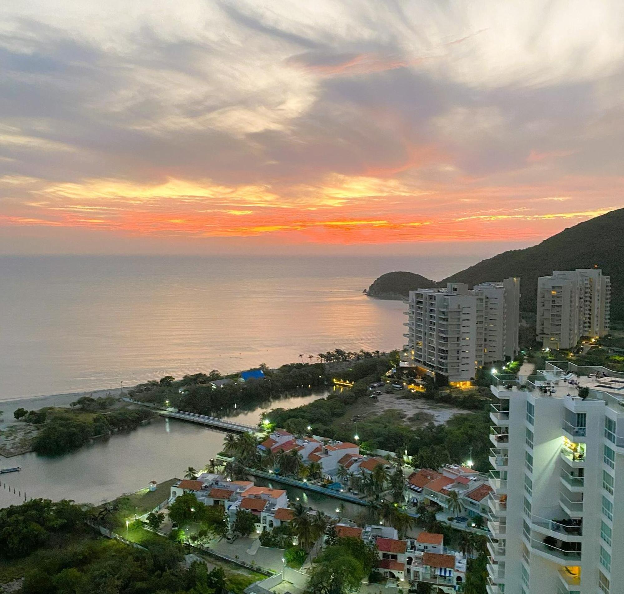 Apartamento de 3 dormitorios con vistas al mar