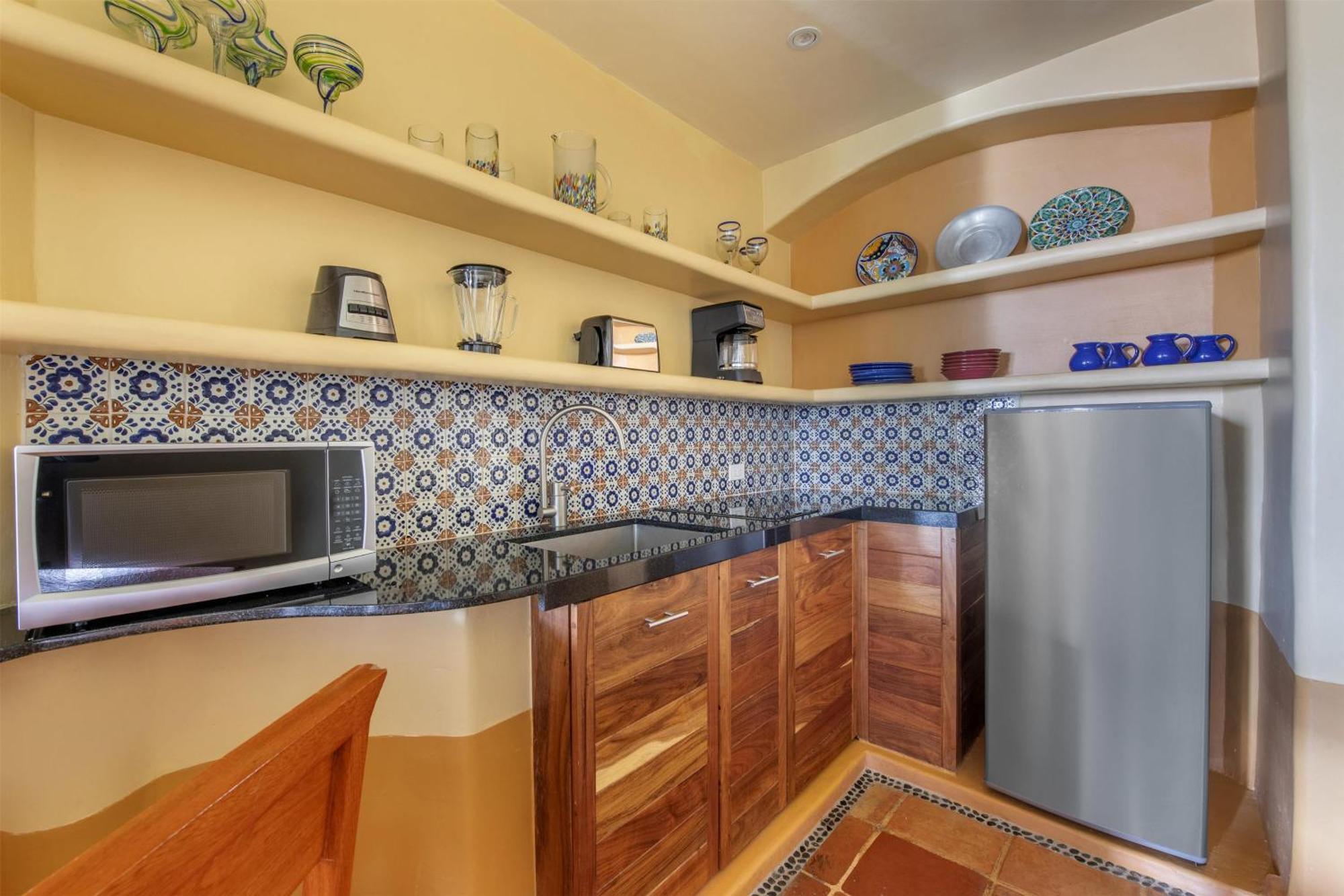 One-Bedroom King Suite with Balcony,1695773313:JPEG